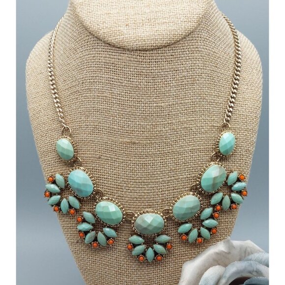 NWT World Market Gold Tone Seafoam Green & Coral Bib Collar Necklace 20" - Picture 2 of 8